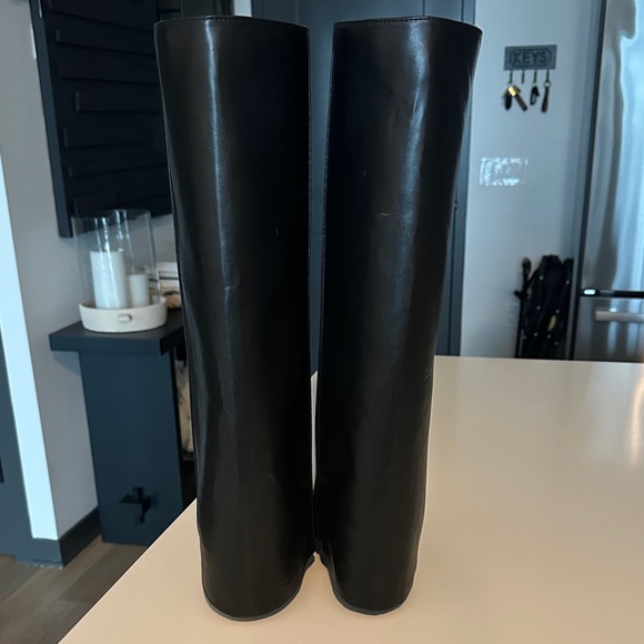 Zara Black Pointed-Toe Leather Boots - Picture 4 of 8